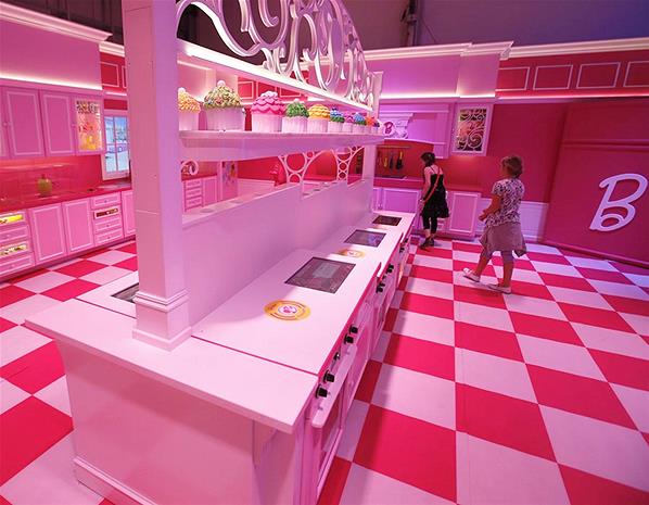 Barbie's Dreamhouse in Berlin The kitchen at Barbie's Dreamhouse