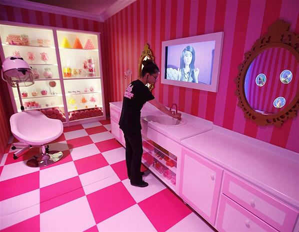 Barbie's bathroom