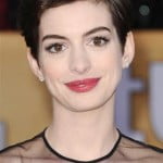 Anne Hathaway – fuchsia